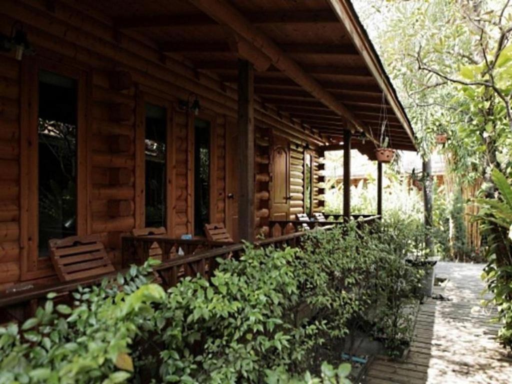 Loghome Boutique Chiang Mai Eksteriør billede