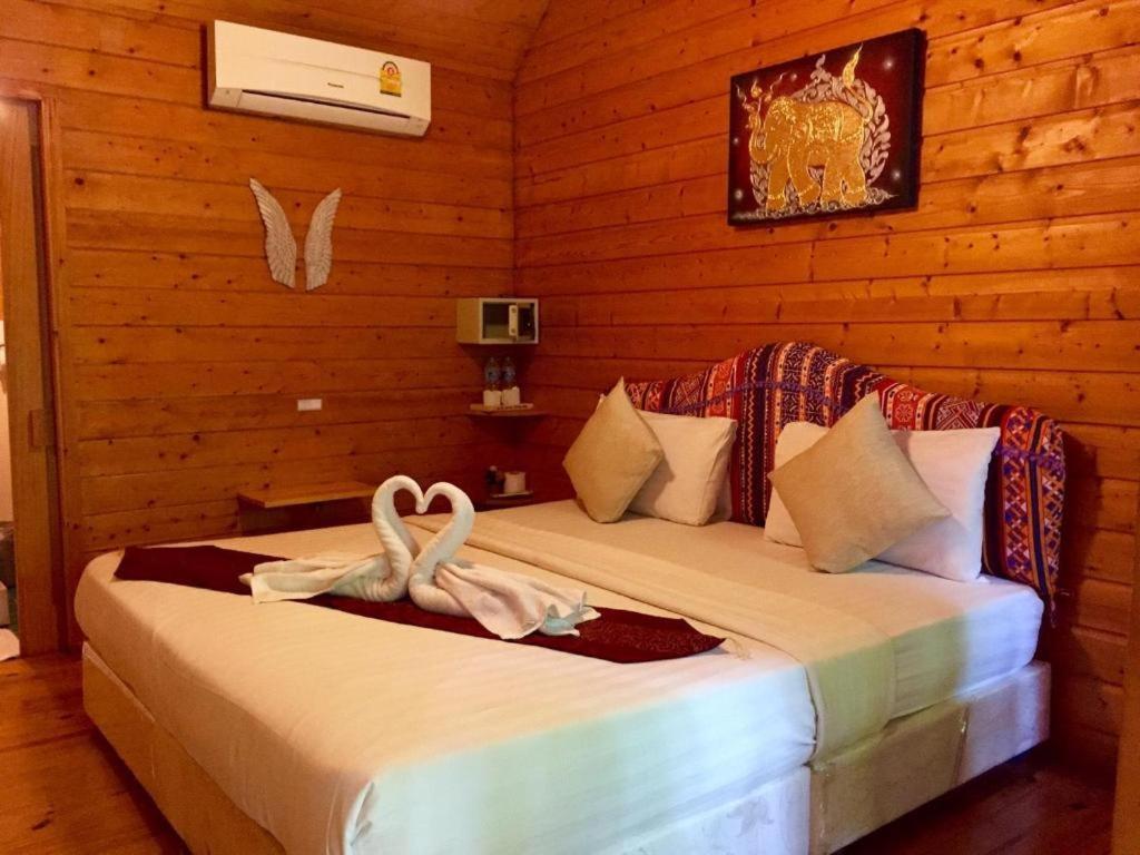 Loghome Boutique Chiang Mai Eksteriør billede